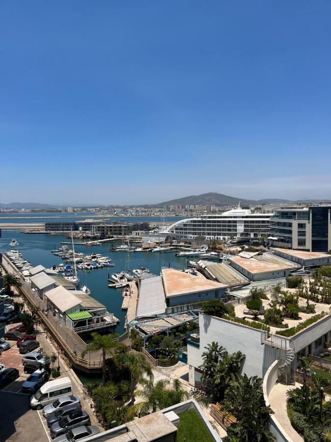 Ocean Village Lovely 2 Bedroom Apartment Гибралтар Екстериор снимка